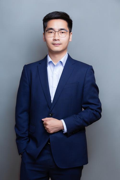 张民翰 视觉与舞美负责人